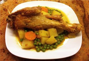 Braons de xai amb patates i pèsols, recepta