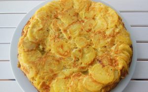 Truita de patates i ceba, recepta